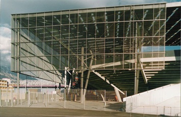 Gitterroste im Tiviolistadium in Innsbruck